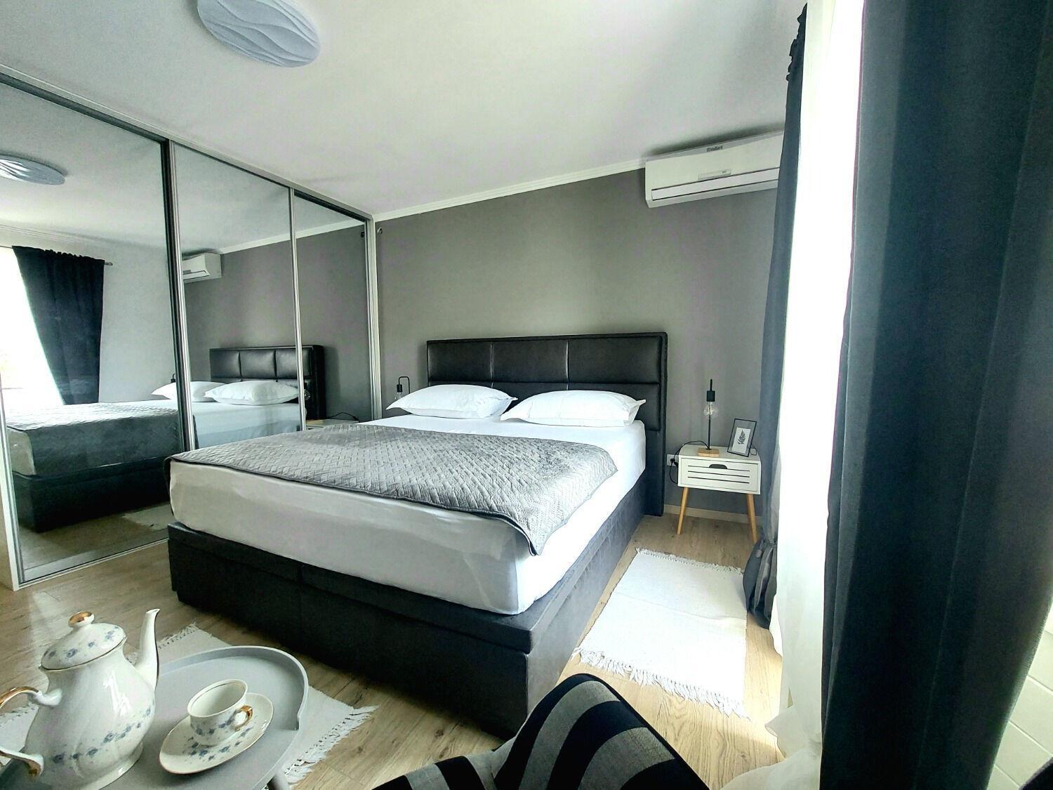 Apartment Fila - Large & Close To The Beach Makarska Dış mekan fotoğraf