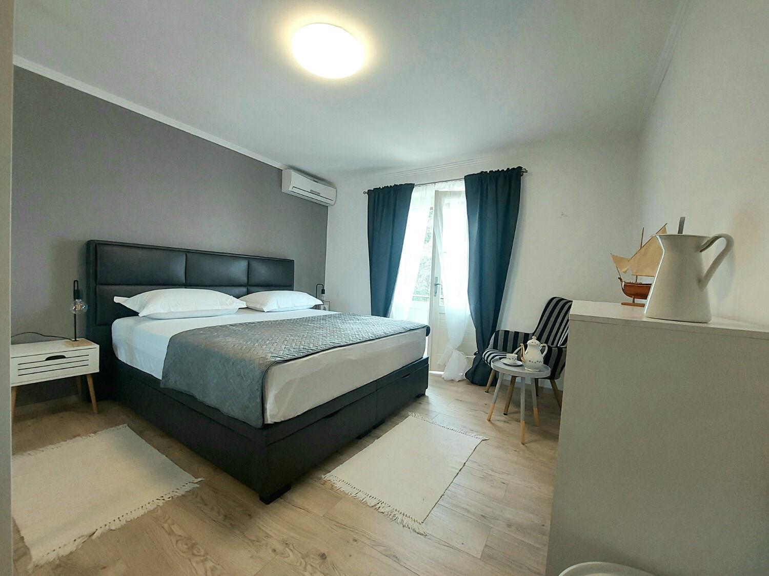 Apartment Fila - Large & Close To The Beach Makarska Dış mekan fotoğraf