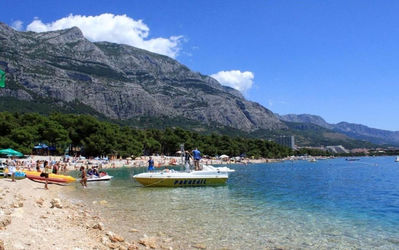 Apartment Fila - Large & Close To The Beach Makarska Dış mekan fotoğraf